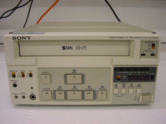 Sony SVO-9500MD Medical S-VHS Videocasette Recorder 
